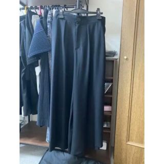 ヨウジヤマモト(Yohji Yamamoto)のjunokamoto 袴パンツ ワイドスラックス ヨウジヤマモト モード系(スラックス)