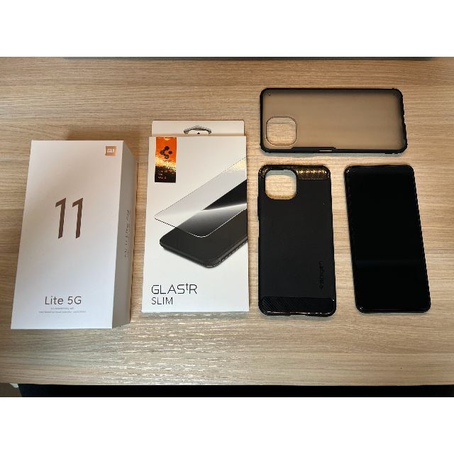 スマートフォン本体【美品】Xiaomi Mi 11 Lite 5G & アクセサリ