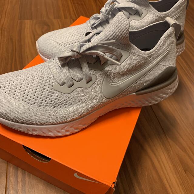 ナイキ エピック フライニット 2 NIKE Epic React 新品 1