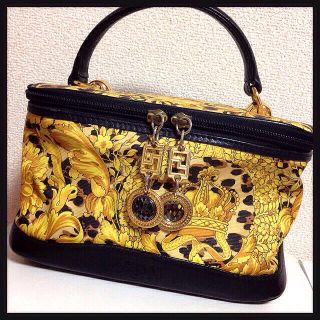 ヴェルサーチ(VERSACE)のyumm様セット購入♡(ポーチ)