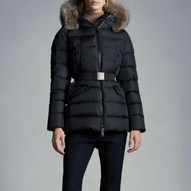 半額SALE/ MONCLER 【50%以上OFF‼︎】モンクレール レディース ダウン