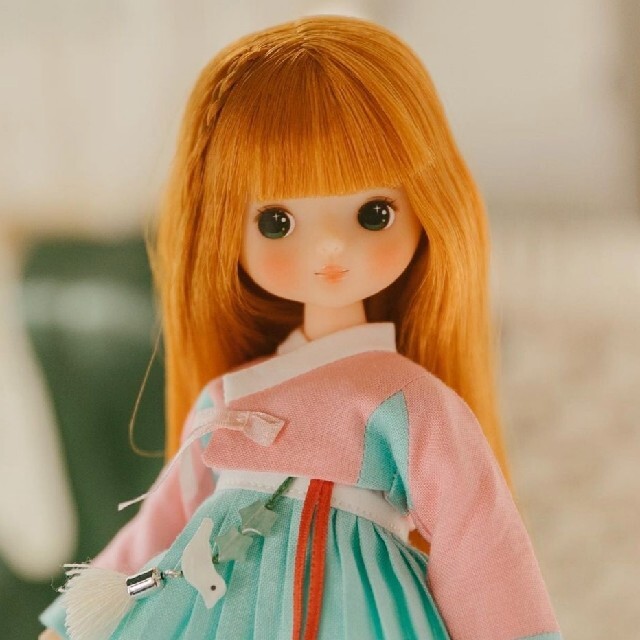 素晴らしい価格 韓国ドール ローズメラ Rose Mela ピンク おもちゃ