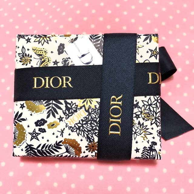 Dior(ディオール)のディオール サンク クルール クチュール 739 ハウスオブドリームズ 限定 コスメ/美容のベースメイク/化粧品(アイシャドウ)の商品写真