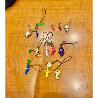 三菱鉛筆 ピクミン ミニフィギュア + ストラップ【レア】の通販 by