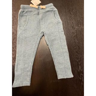 ザラキッズ(ZARA KIDS)の【新品未使用】ZARA キッズスエットパンツ　98サイズ(パンツ/スパッツ)