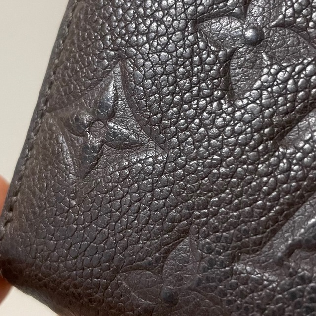 LOUIS VUITTON(ルイヴィトン)のLOUIS VUITTON 財布 レディースのファッション小物(財布)の商品写真