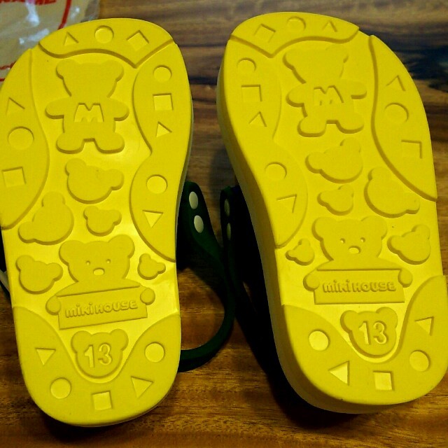mikihouse(ミキハウス)のミキハウス 未使用サンダル 13 キッズ/ベビー/マタニティのベビー靴/シューズ(~14cm)(サンダル)の商品写真