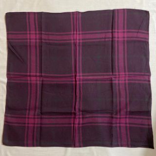 バーバリー(BURBERRY)のバーバリー　ハンカチ　中古品　パープルチェック　#1505(ハンカチ)