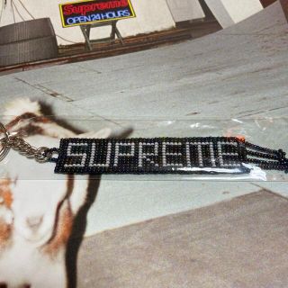 シュプリーム(Supreme)のsupreme keychain【新品】(キーホルダー)