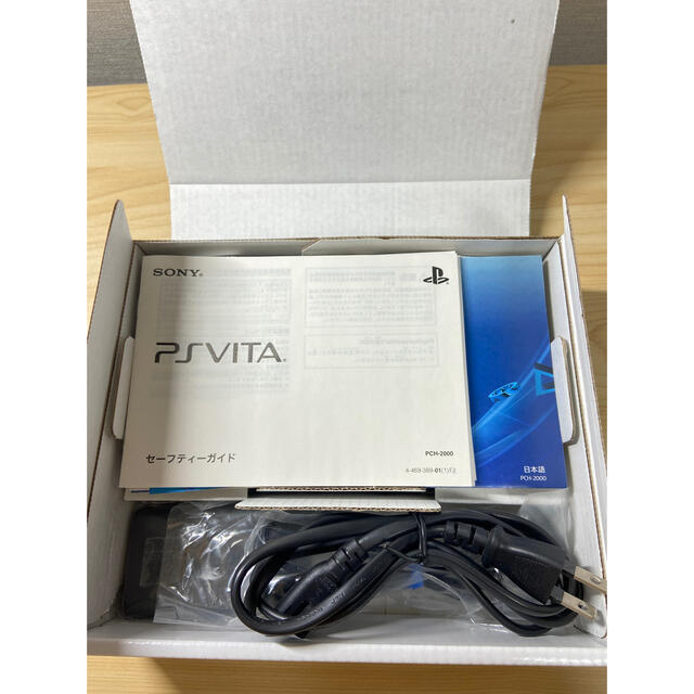 SONY PlayStationVITA Vita Value Pack PCH 2