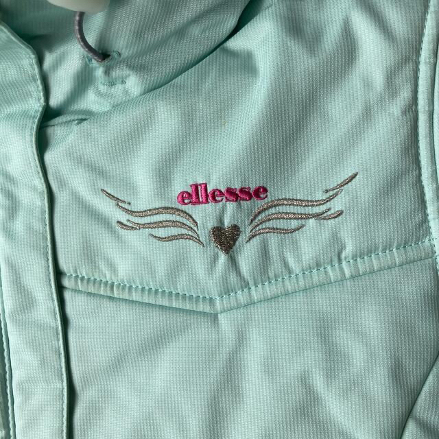 ellesse(エレッセ)の女児スキーウェア　140cm スポーツ/アウトドアのスキー(ウエア)の商品写真