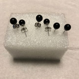 ブラックオニキス6mmピアス(ピアス)