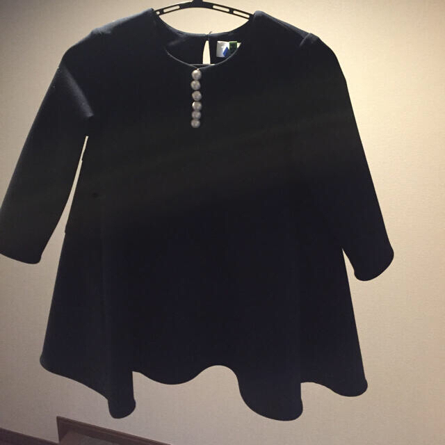 BARNEYS NEW YORK(バーニーズニューヨーク)の要コメント！ ヨーコチャン Long-sleeve Pearl Dress キッズ/ベビー/マタニティのキッズ服女の子用(90cm~)(ドレス/フォーマル)の商品写真