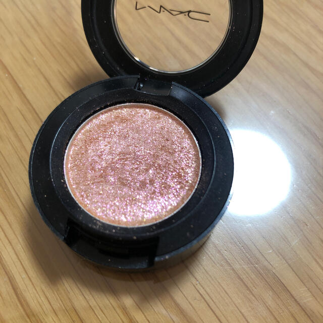 MAC(マック)のMac ダズルアイシャドウ　ラストダンス コスメ/美容のベースメイク/化粧品(アイシャドウ)の商品写真