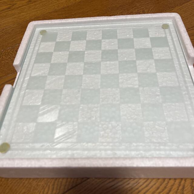 ガラス チェスセット エンタメ/ホビーのテーブルゲーム/ホビー(オセロ/チェス)の商品写真