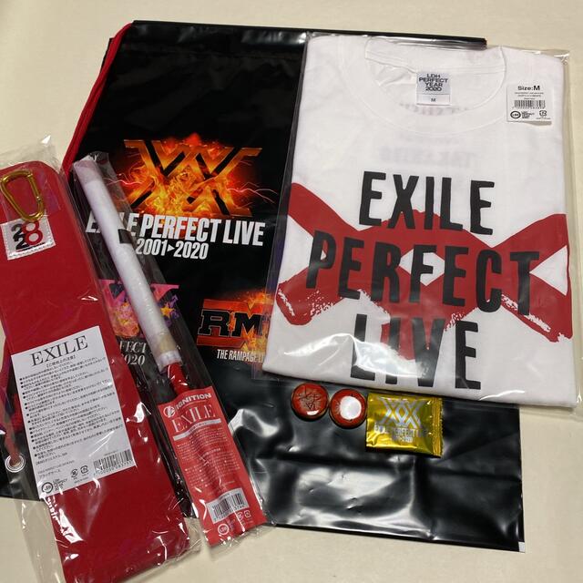 EXILE TRIBE(エグザイル トライブ)のEXILE PERFECT LIVE ツアーグッズ セット エンタメ/ホビーのタレントグッズ(ミュージシャン)の商品写真