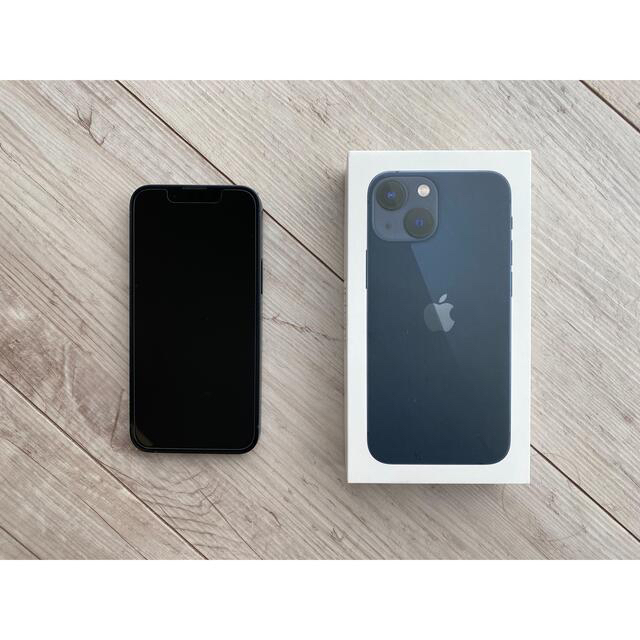 Apple(アップル)のiPhone 13 mini 256GB ミッドナイト　 スマホ/家電/カメラのスマートフォン/携帯電話(スマートフォン本体)の商品写真