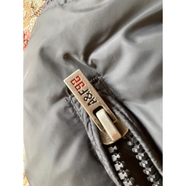 Abercrombie&Fitch(アバクロンビーアンドフィッチ)のアバクロ　ダウン　黒 メンズのジャケット/アウター(ダウンジャケット)の商品写真
