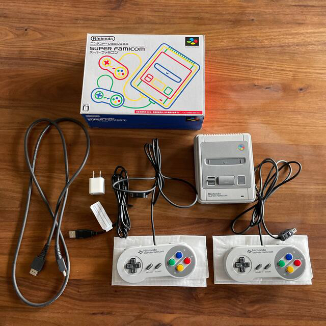 任天堂ニンテンドー　クラシック　ミニ スーパーファミコンミニ