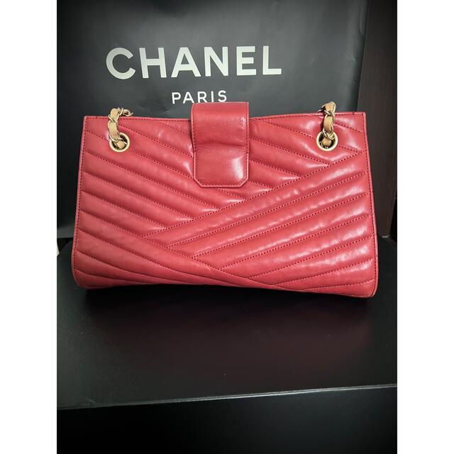 CHANEL(シャネル)の【激レア正規品】CHANEL ヴィンテージ ショルダーバッグ レッド レディースのバッグ(ショルダーバッグ)の商品写真