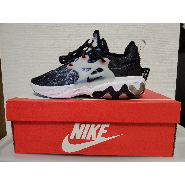 NIKE　REACT　PRESTO　26.5