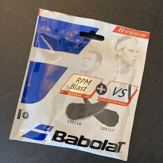 Babolat(バボラ)の【もと様専用】テニス ガット チケットのスポーツ(テニス)の商品写真