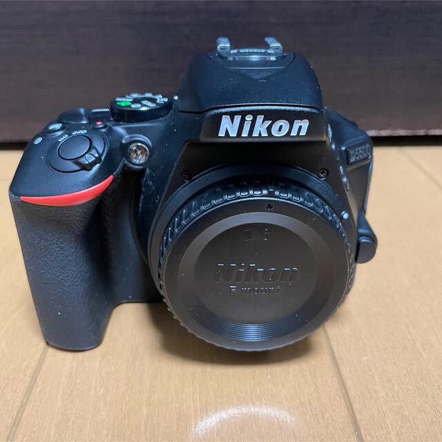 【美品】Nikon D5600 ダブルズームキット