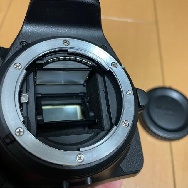 【美品】Nikon D5600 ダブルズームキット