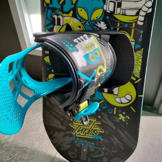 K2キッズスノーボード3点セット GROM PACK/MINI TURBO K2キッズスノーボード3点セット GROM PACK/MINI TURBO