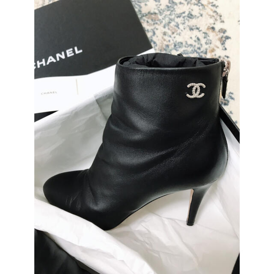 CHANEL   CHANEL ブーツ .5の通販 by ママ♡ママ's shop｜シャネル