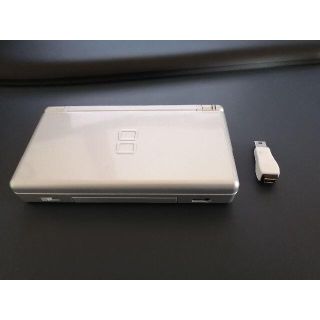 ニンテンドーDS(ニンテンドーDS)の任天堂 DS Lite シルバー Nintendo(携帯用ゲーム機本体)