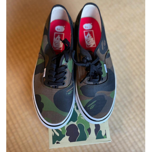 A BATHING APE(アベイシングエイプ)のBAPE vans 1st camo AUTHENTIC M 27.5cm メンズの靴/シューズ(スニーカー)の商品写真