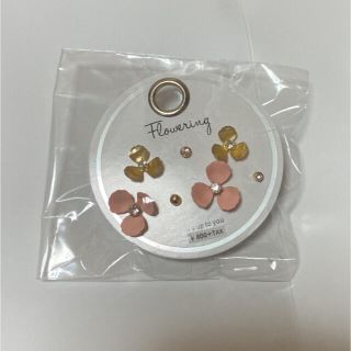 ピアス お花モチーフ(ピアス)