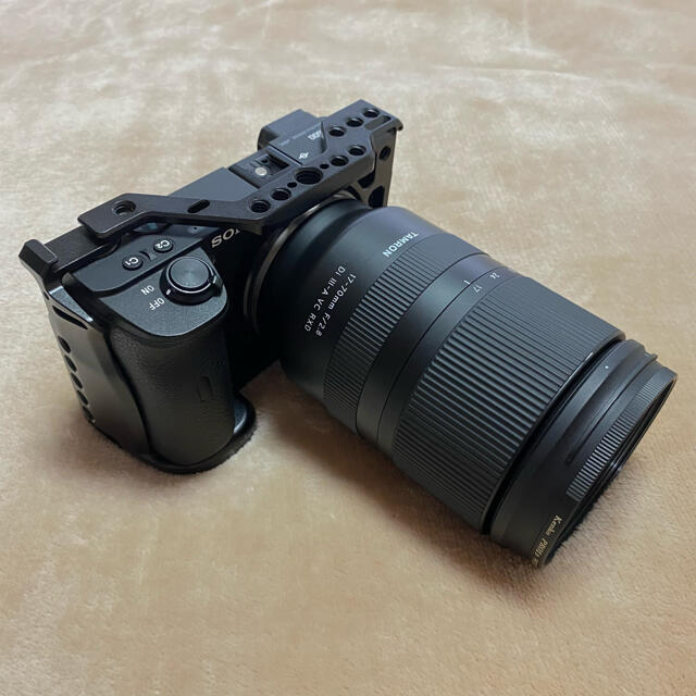 SONY(ソニー)のSony α6600 Tamron 17-70mm f2.8 セット スマホ/家電/カメラのカメラ(ミラーレス一眼)の商品写真