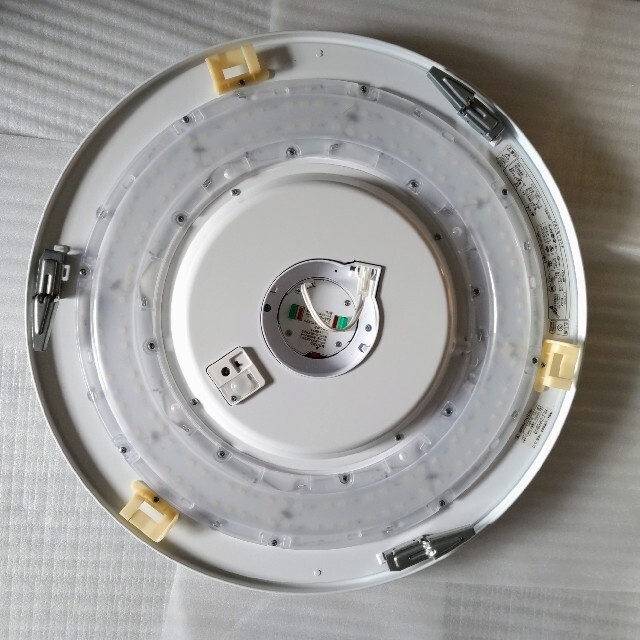 NEC(エヌイーシー)のNEC ８畳用LEDシーリングライト リモコン２台付 インテリア/住まい/日用品のライト/照明/LED(天井照明)の商品写真