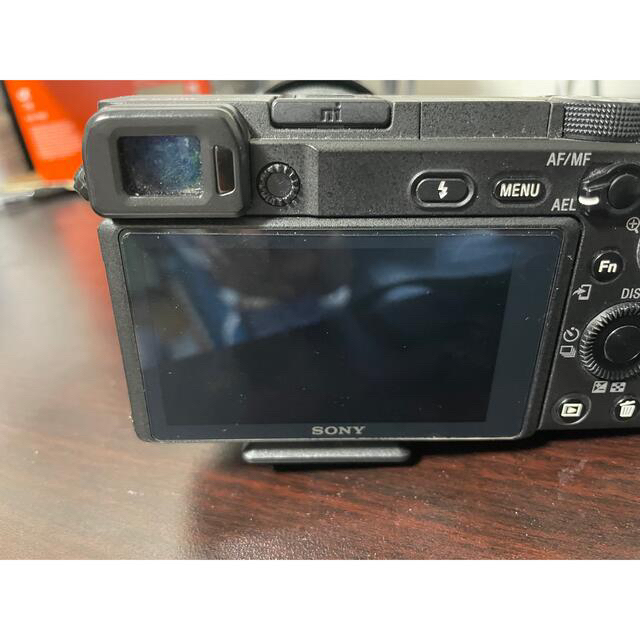 SONY(ソニー)のsony a6400 SEL18135 スマホ/家電/カメラのカメラ(ミラーレス一眼)の商品写真