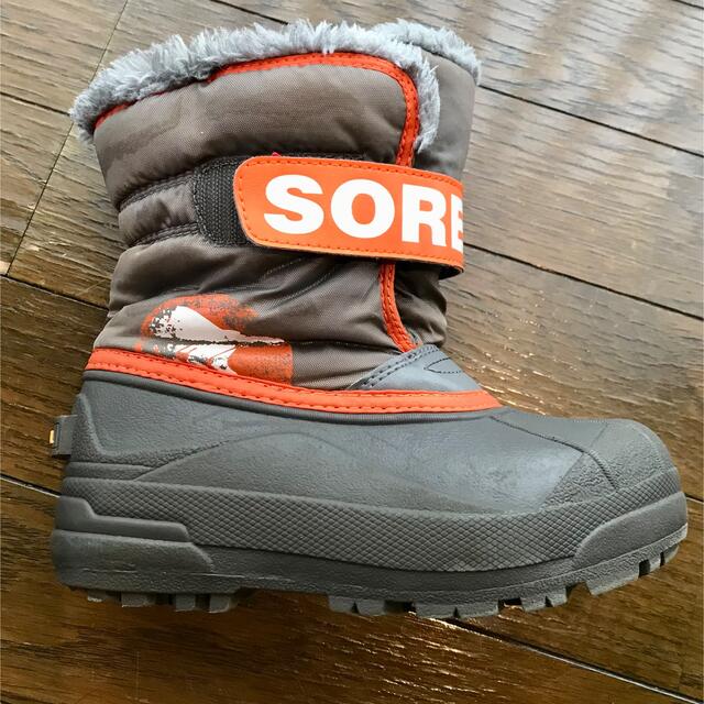 SOREL(ソレル)のSOREL　ソレル　スノーブーツ　18センチ　キッズ キッズ/ベビー/マタニティのキッズ靴/シューズ(15cm~)(ブーツ)の商品写真