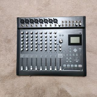 コルグ(KORG)のKORG D888 マルチトラックレコーダー(MTR)