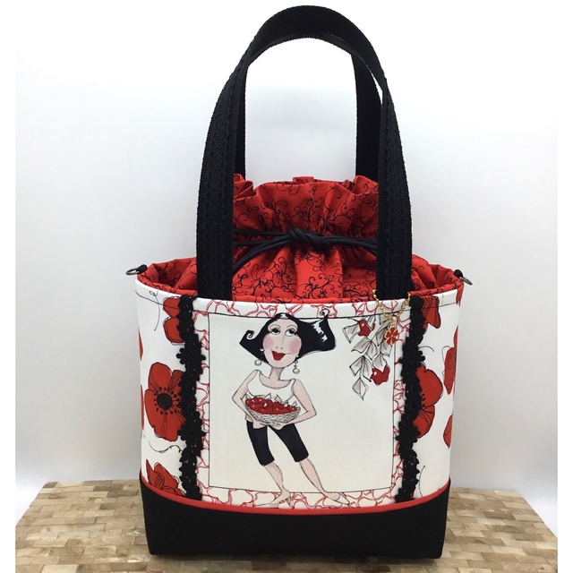 Lady in Red  Poppies柄♡巾着付きトートバッグ ハンドメイドのファッション小物(バッグ)の商品写真