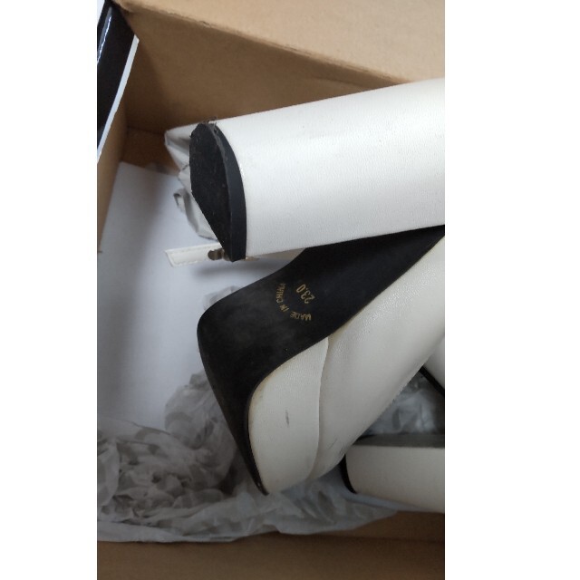 夢展望(ユメテンボウ)の夢展望 スムース ヒール パンプス　ホワイト レディースの靴/シューズ(ハイヒール/パンプス)の商品写真