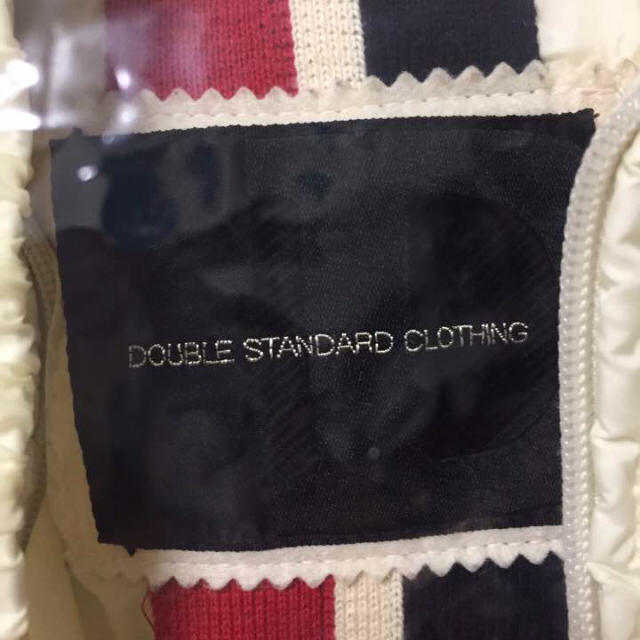 DOUBLE STANDARD CLOTHING(ダブルスタンダードクロージング)のダブスタ ロング ダウン コート オフホワイト クリーニング済 レディースのジャケット/アウター(ダウンコート)の商品写真