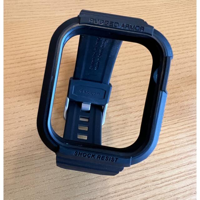 Spigen(シュピゲン)のSpigen Apple Watch バンド ラギッド・アーマー プロ メンズの時計(ラバーベルト)の商品写真