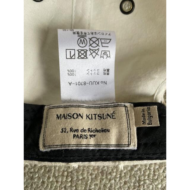 MAISON KITSUNE'(メゾンキツネ)のMAISON KITSUNE メゾンキツネ フォックスワッペン キャップ レディースの帽子(キャップ)の商品写真