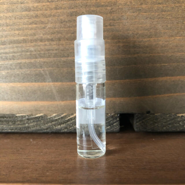ルラボ ROSE31  1.5mlお試しサイズ コスメ/美容の香水(ユニセックス)の商品写真