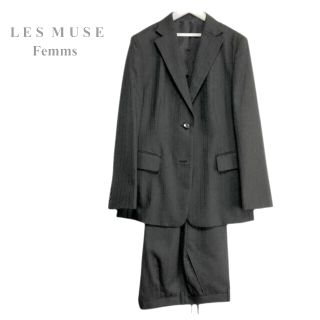 アオキ(AOKI)のLES MUSE Femms【美品】シャドーストライプパンツスーツ(スーツ)