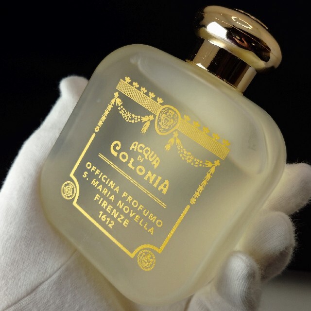 Santa Maria Novella(サンタマリアノヴェッラ)の残量多⭐サンタ・マリア・ノヴェッラ「カーラ・ロッサ」100ml　カーラロッサ コスメ/美容の香水(ユニセックス)の商品写真