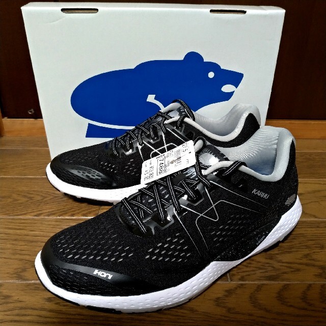 KARHU　27.5cm　カルフ　ランニングシューズ　メンズ　ブラックスニーカー