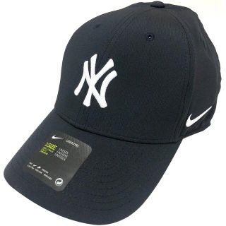 NIKE New York Yankees cap 紺色 スウッシュ　ナイキ