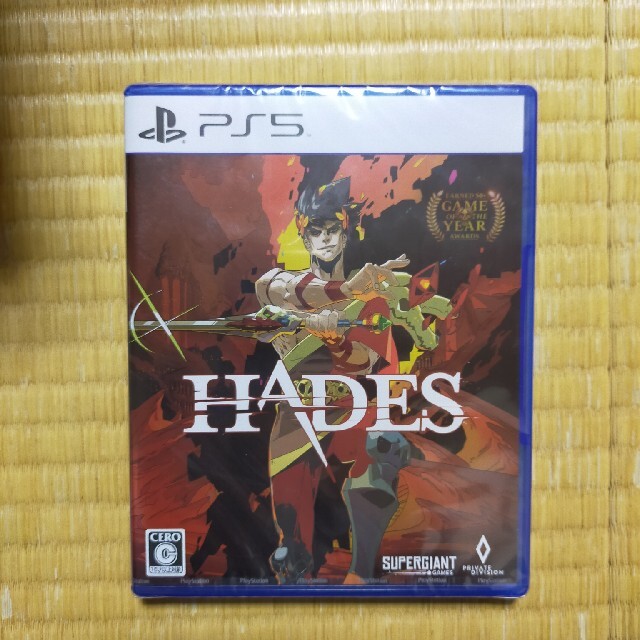 HADES PS5 エンタメ/ホビーのゲームソフト/ゲーム機本体(家庭用ゲームソフト)の商品写真