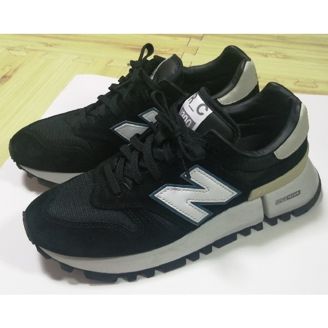 new balanceスニーカー1300メンズ